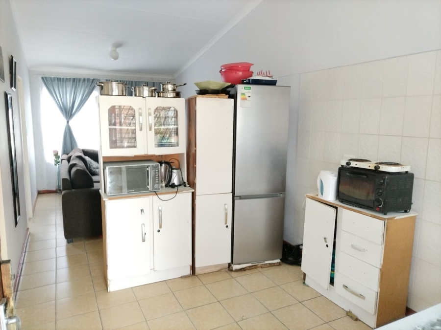 2 Bedroom Property for Sale in Wimbledon Estate Western Cape